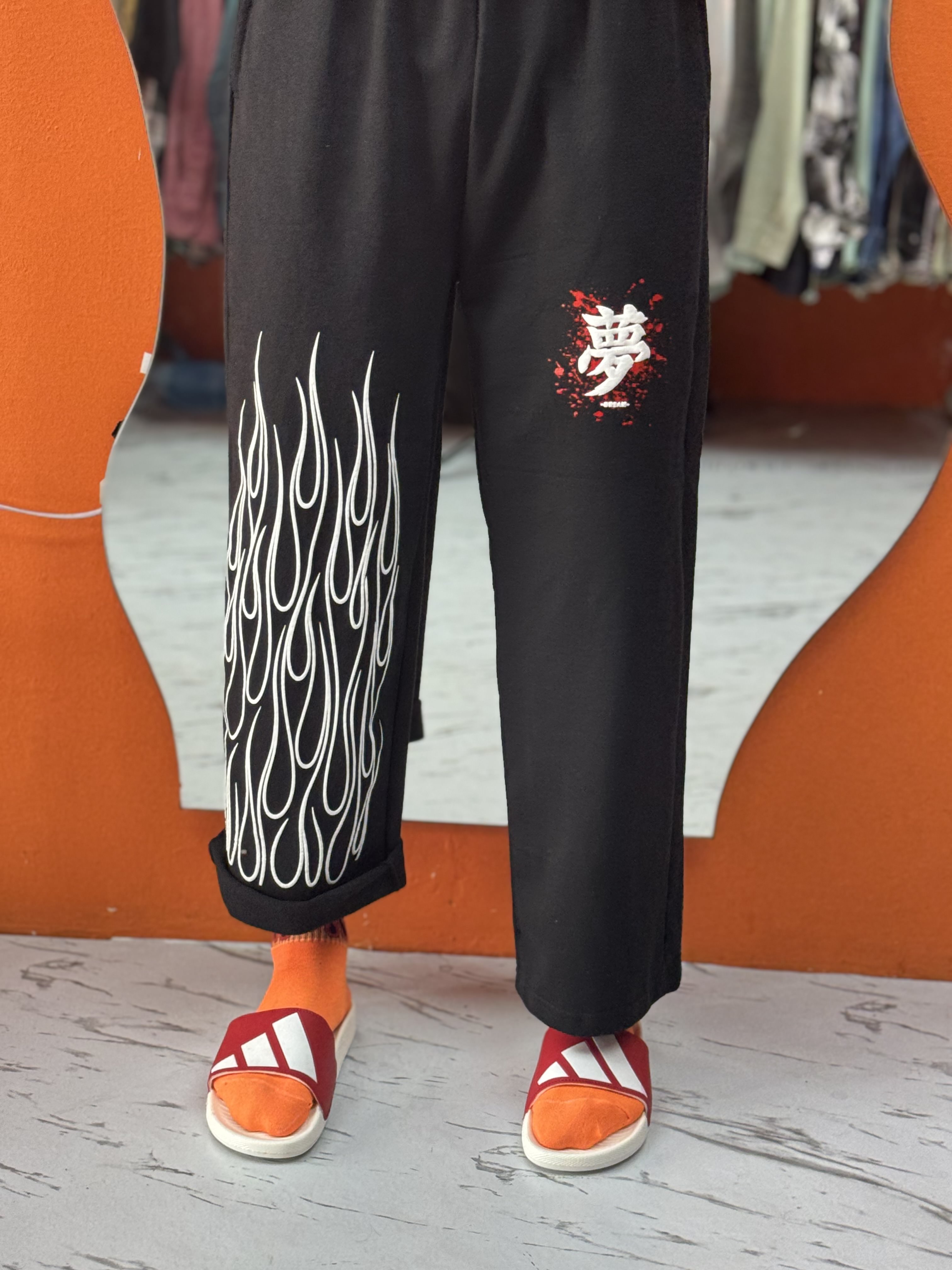 PRINT WIDE - LEG JOGGERS